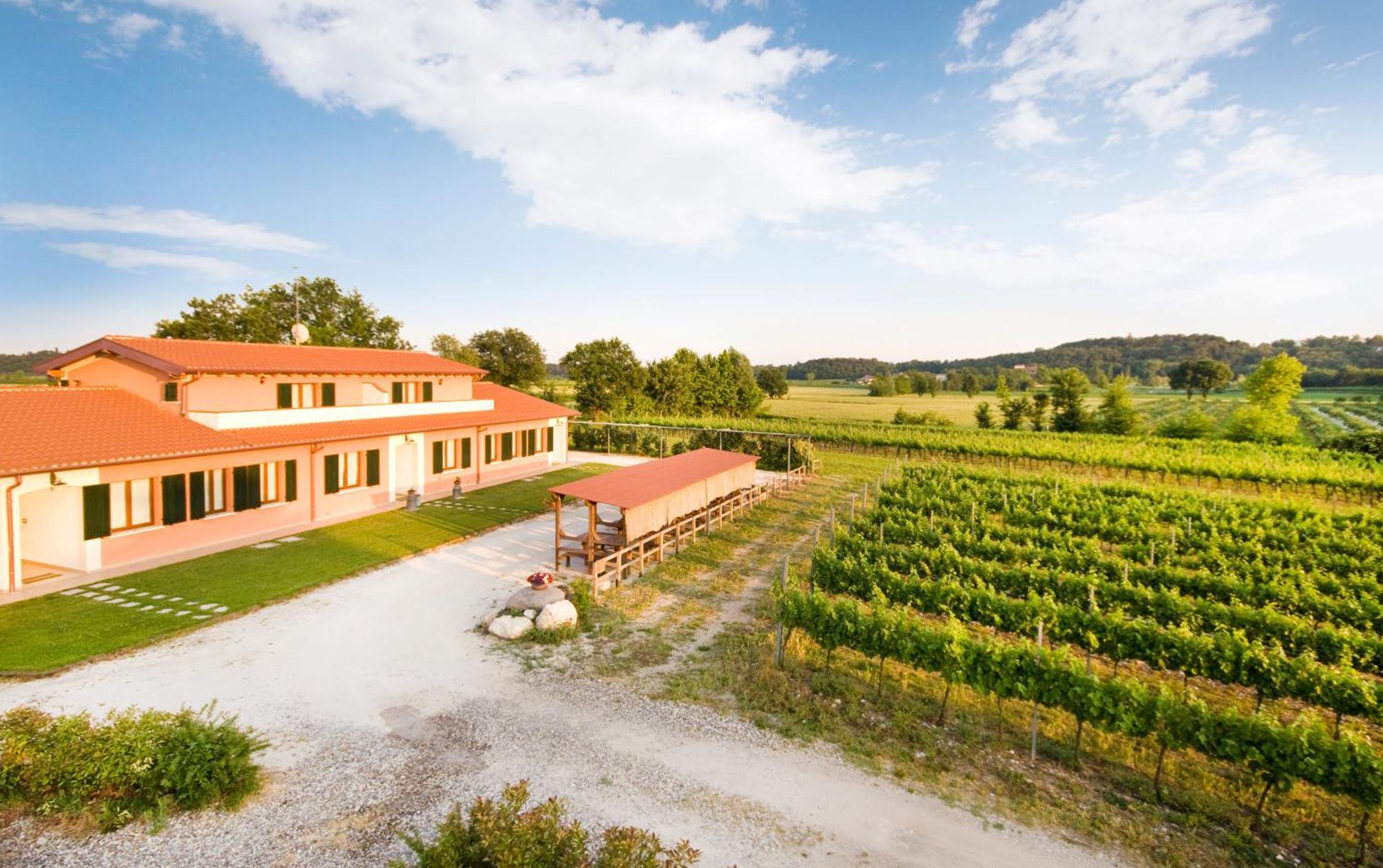 Agriturismo Cascina Roveri Monzambano Exteriör bild